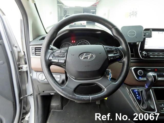  Hyundai / Grand Starex Stock No. 20067